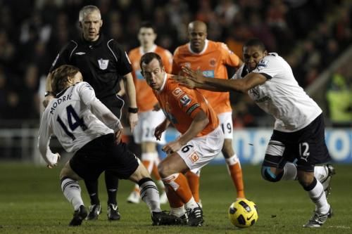 2011-02-222011-02-22t204703z_01_lon807_rtridsp_3_soccer-england_reuters