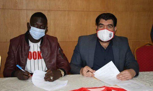 مام يوقع للتطواني