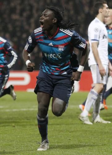 2011-02-222011-02-22t214059z_01_vak16_rtridsp_3_soccer-champions_reuters