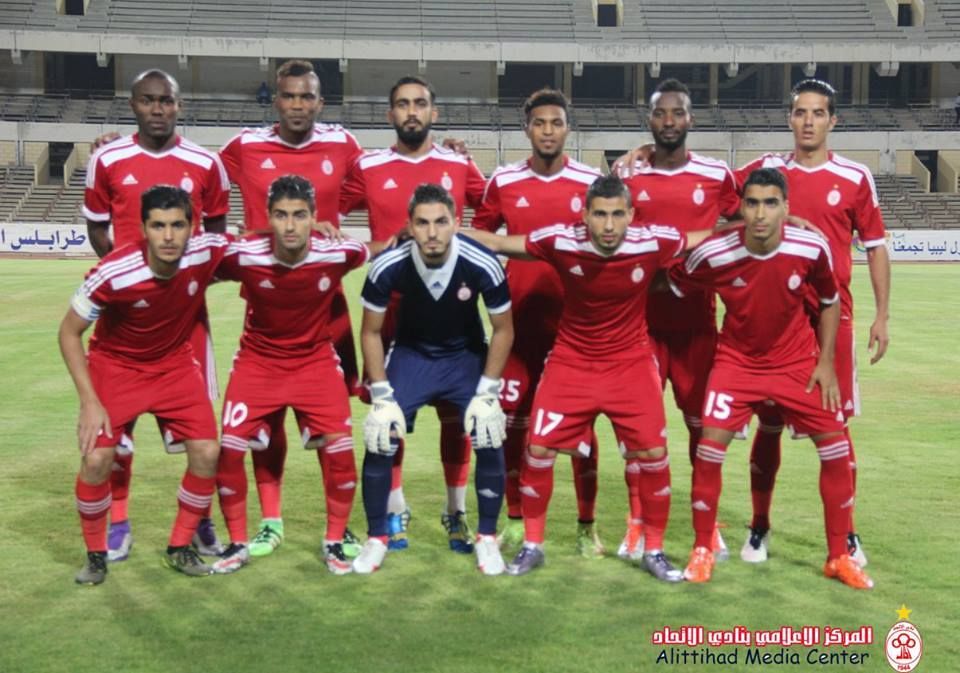 لاعبو الاتحاد