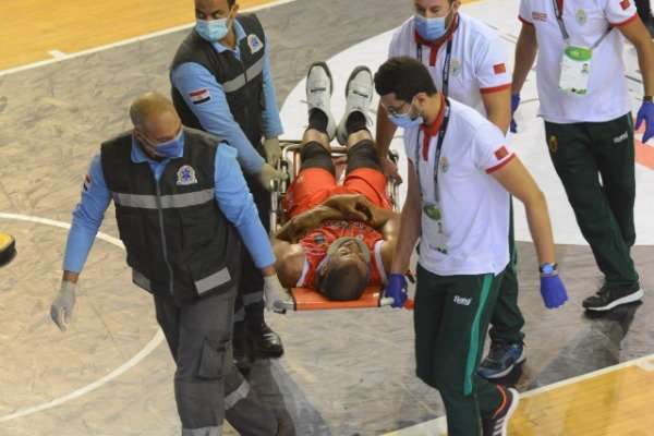 العناني بعد الإصابة