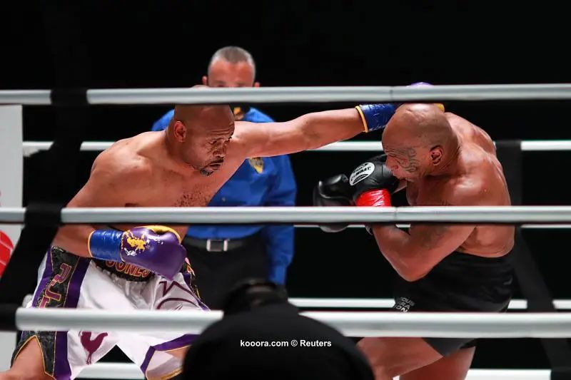 ?i=reuters%2f2020-11-29%2f2020-11-29t062500z_177560954_mt1usatoday15246712_rtrmadp_3_boxing-tyson-vs-roy-jones-jr_reuters