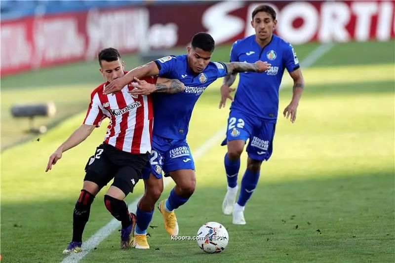 ?i=epa%2fsoccer%2f2020-11%2f2020-11-29%2f2020-11-29-08851304_epa