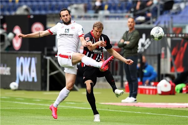 ليفين أوزتونالي 