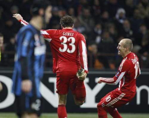 2011-02-232011-02-23t222300z_01_mxr09_rtridsp_3_soccer-champions_reuters
