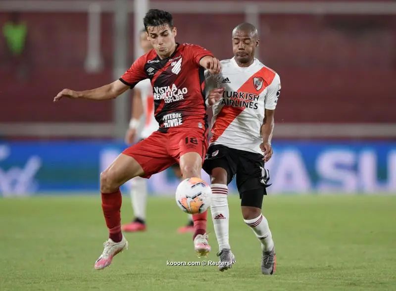 ?i=reuters%2f2020-12-01%2f2020-12-01t234911z_1864402055_hp1egc11u5zbk_rtrmadp_3_soccer-libertadores-riv-apr-report_reuters