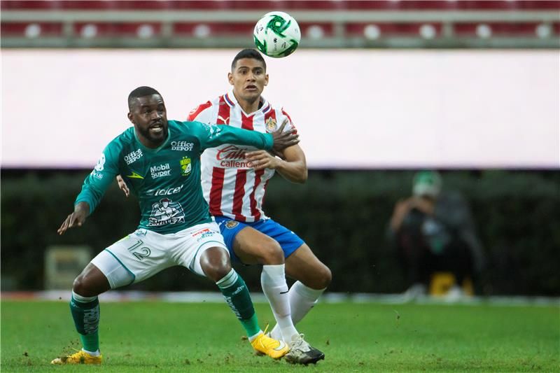  تشيفاس دي جوادالاخارا و ليون 