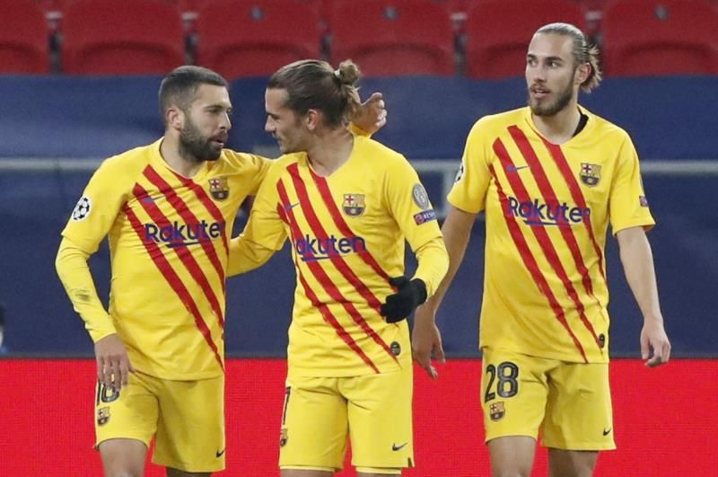 لاعبو برشلونة
