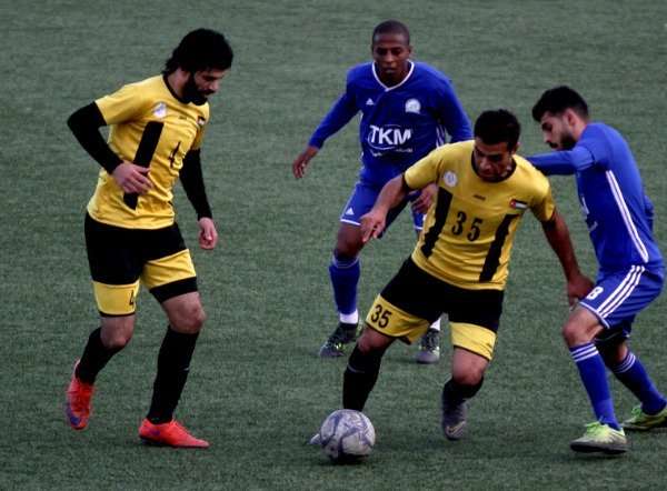 من لقاءات البطولة