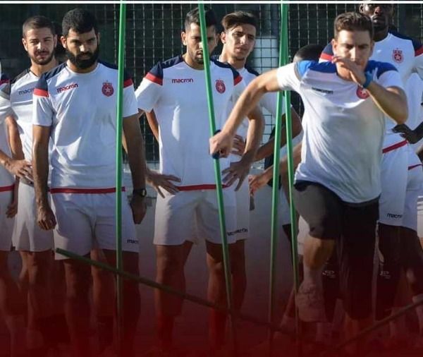 لاعبو النجم