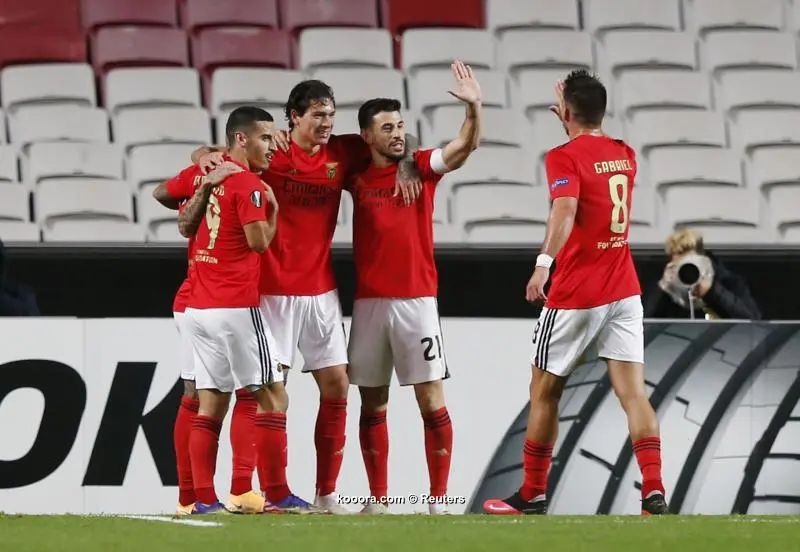 ?i=albums%2fmatches%2f2698172%2f2020-12-03t212244z_1660648724_up1egc31ndwq4_rtrmadp_3_soccer-europa-slb-poz-report_reuters