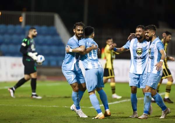 فرحة لاعبي الرفاع