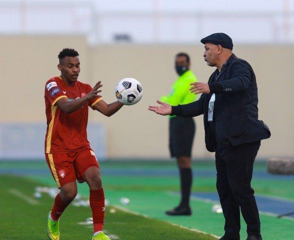 نورالدين بن زكري 