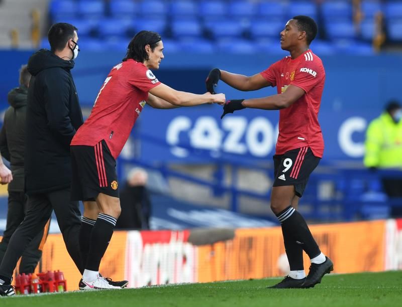 إدينسون كافاني وأنطوني مارسيال 