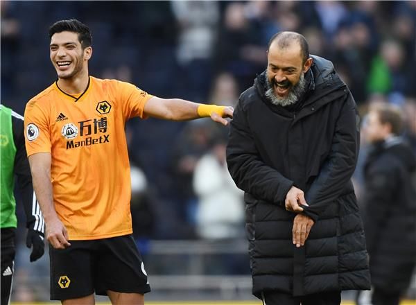 خيمينيز وسانتو