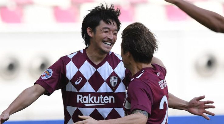 فرحة لاعبي فيسيل كوبي