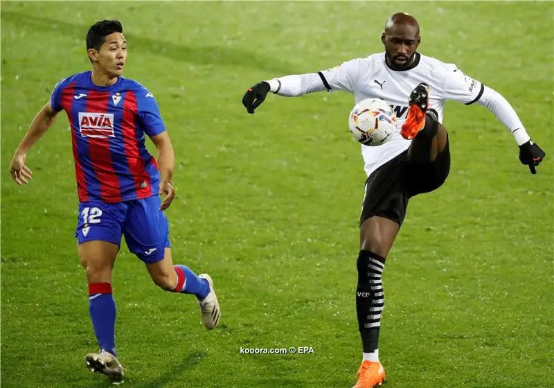 ?i=epa%2fsoccer%2f2020-12%2f2020-12-07%2f2020-12-07-08869095_epa