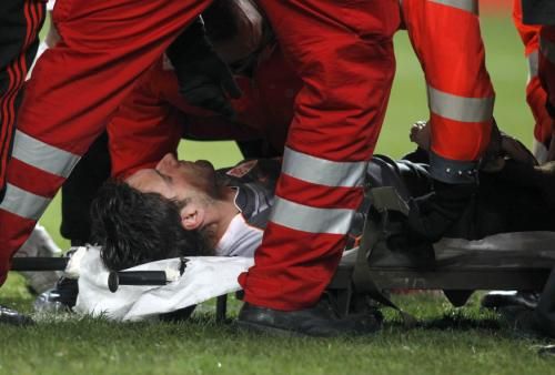 2011-02-242011-02-24t221815z_01_ad17_rtridsp_3_soccer-europa_reuters