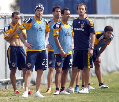 2011-02-242011-02-24t231818z_01_axg07_rtridsp_3_usa-beckham_reuters