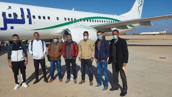 من وصول الطاقم