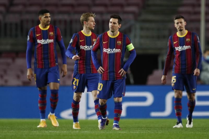 لاعبو برشلونة