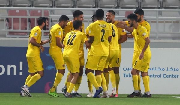 لاعبو قطر (من المباراة)