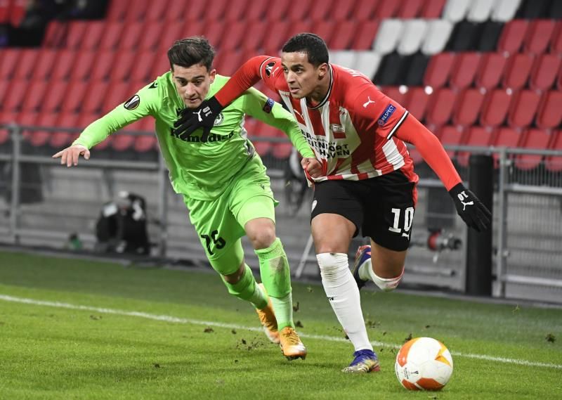 2020-12-10t183215z_2005495354_up1egca1fhr1a_rtrmadp_3_soccer-europa-psv-omo-report_reuters