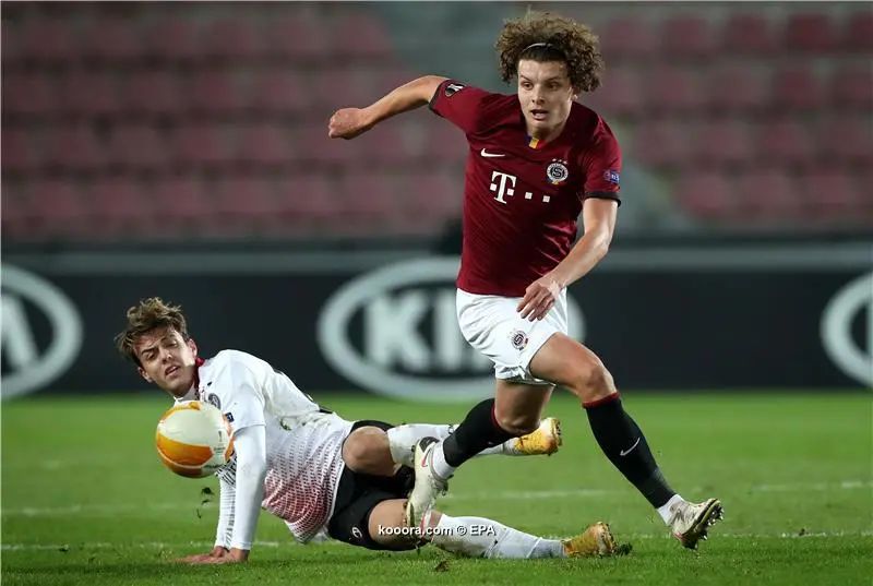 ?i=albums%2fmatches%2f2698115%2f2020-12-10-08875957_epa