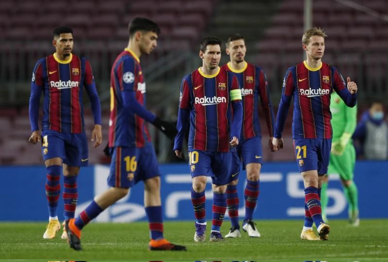لاعبو برشلونة