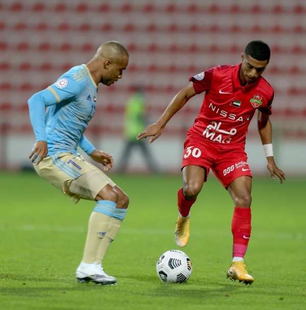 مباراة شباب الأهلي والظفرة