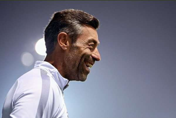 البرتغالي بيدرو كايشينيا