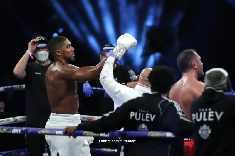 ?i=reuters%2f2020-12-12%2f2020-12-12t233849z_1822255209_up1egcc1topro_rtrmadp_3_boxing-heavyweight-joshua-pulev_reuters