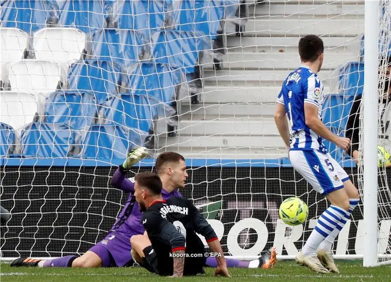 ?i=epa%2fsoccer%2f2020-12%2f2020-12-13%2f2020-12-13-08881720_epa