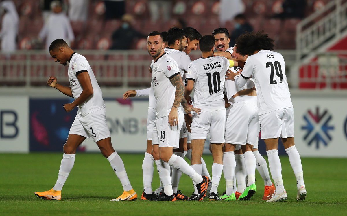 فرحة لاعبي السد