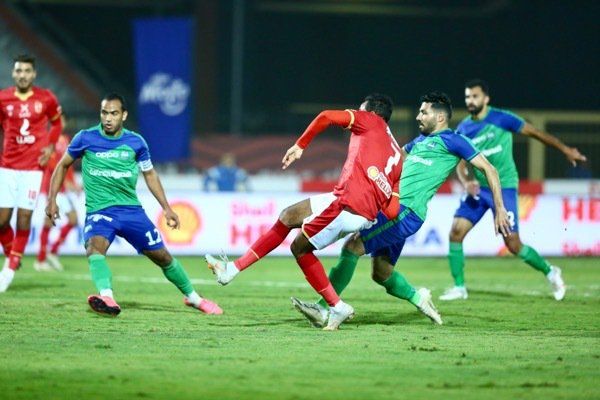 لحظة تسجيل الهدف الثاني