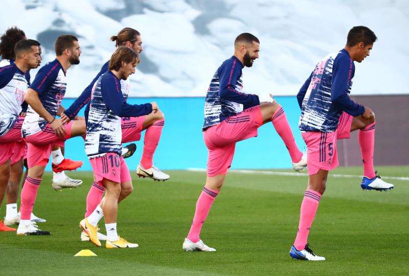 سيرجيو راموس وسط لاعبي ريال مدريد