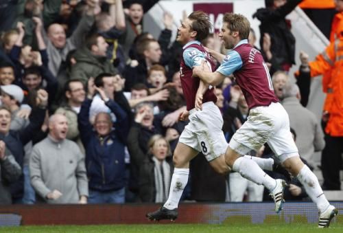 2011-02-272011-02-27t155038z_01_awi04_rtridsp_3_soccer-england_reuters