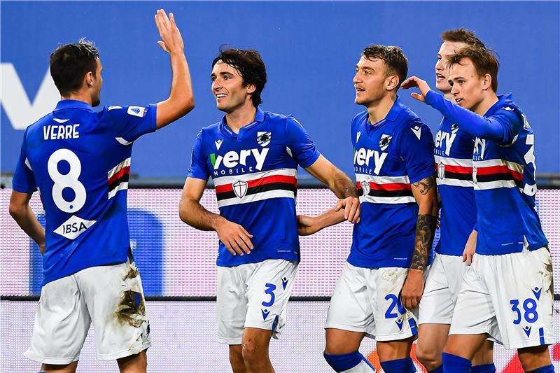 لاعبو سامبدوريا 