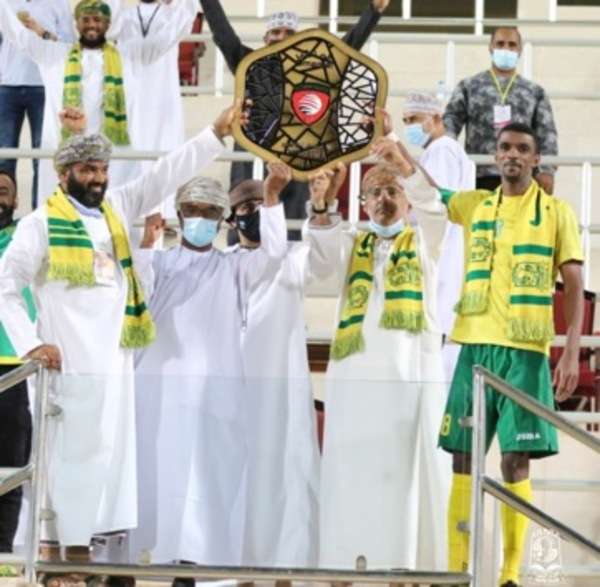 من تتويج السيب