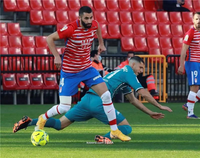 ?i=epa%2fsoccer%2f2020-12%2f2020-12-20%2f2020-12-20-08896198_epa