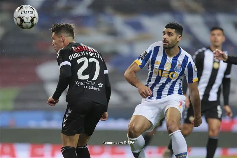 ?i=epa%2fsoccer%2f2020-12%2f2020-12-20%2f2020-12-20-08896853_epa