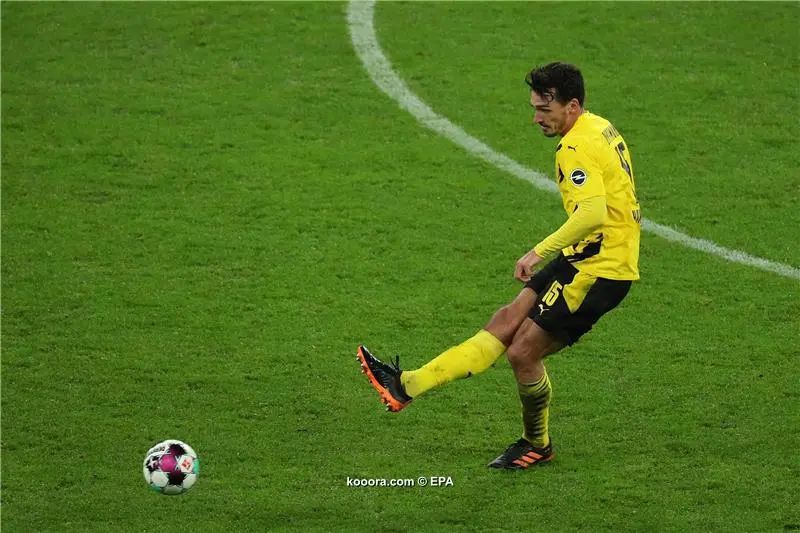 ?i=epa%2fsoccer%2f2020-12%2f2020-12-12%2f2020-12-12-08879662_epa