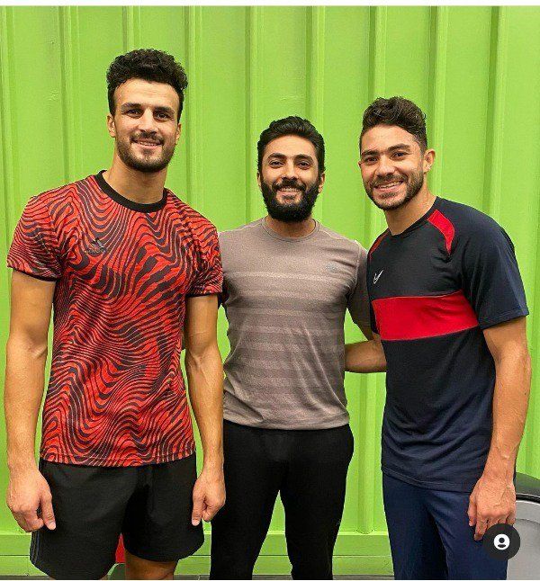 محمود حمدي (وسط)