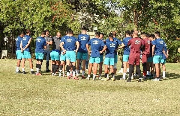 من مران الفريق في تشاد