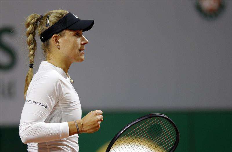 أنجليك كيربر 