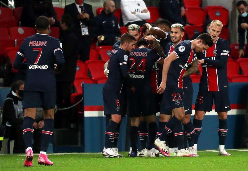 لاعبو باريس سان جيرمان