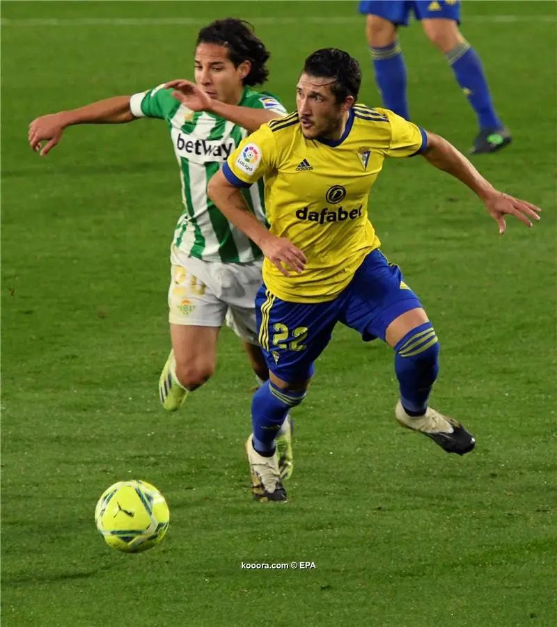 ?i=epa%2fsoccer%2f2020-12%2f2020-12-23%2f2020-12-23-08901951_epa