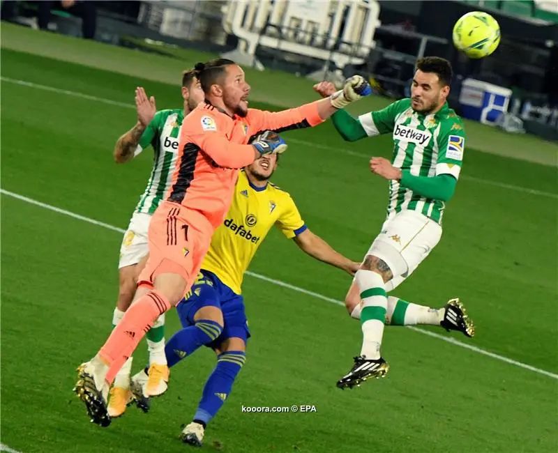 ?i=epa%2fsoccer%2f2020-12%2f2020-12-23%2f2020-12-23-08901831_epa