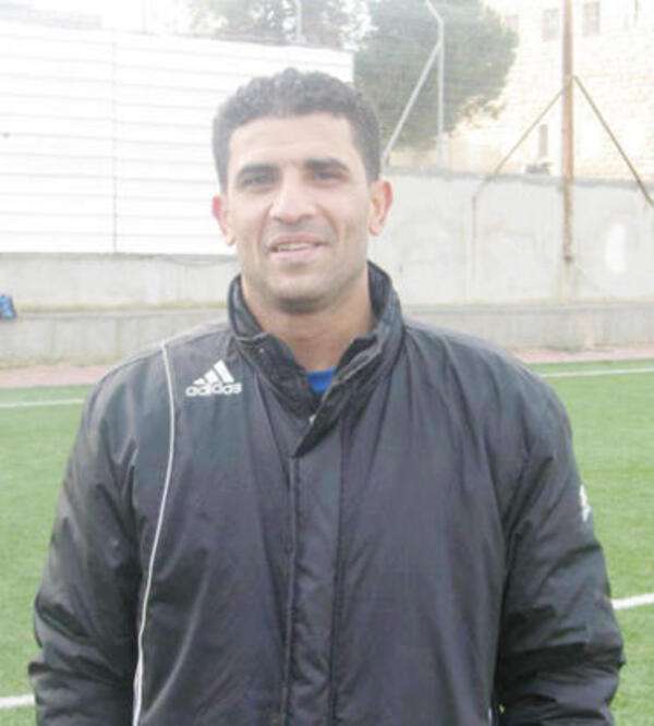 فادي لافي مدرب شباب الظاهرية 