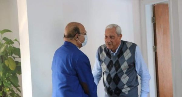   عماد عبد العزيز 